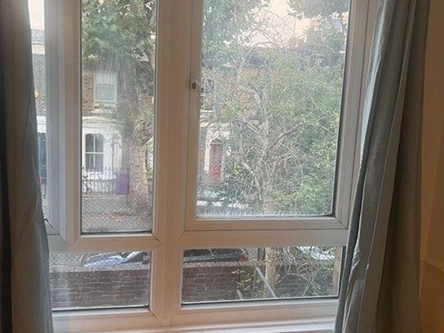 House for rent in Bromley-by-Bow, Bow