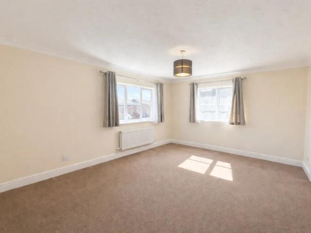House for rent in Coldharbour, Buckinghamshire
