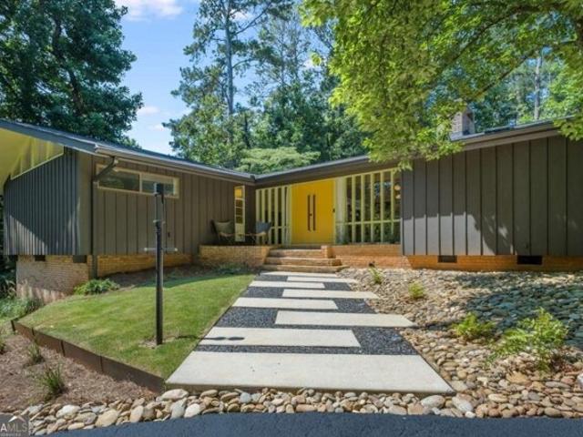 House for sale in Tucker