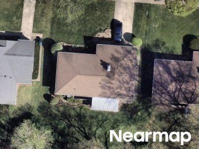 House for sale in Roselawn, Ohio