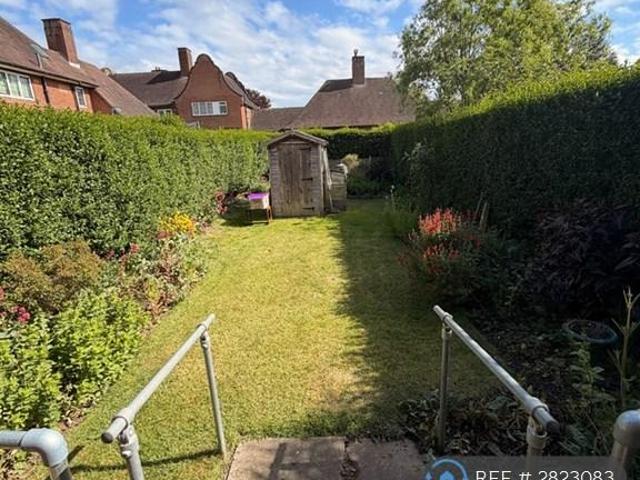 House for rent in London Borough of Hounslow, Greater London