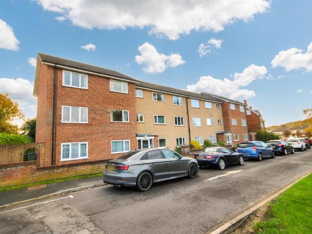 House for rent in Westborough, Surrey