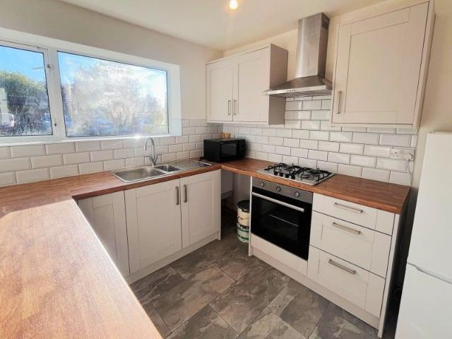 Apartment for rent in Fairlands, Guildford