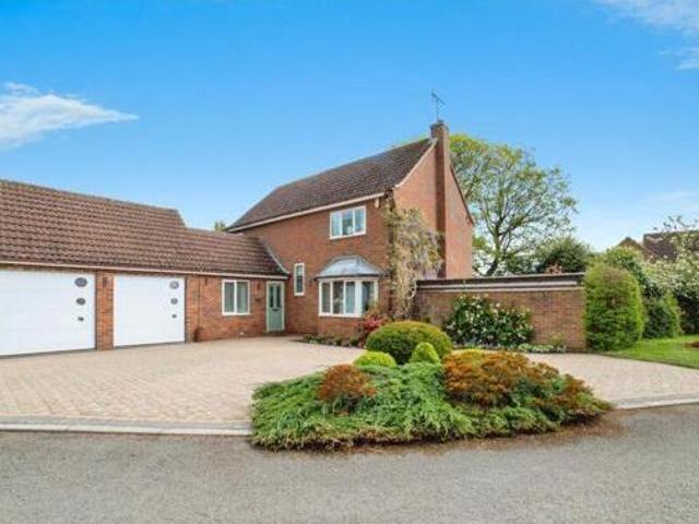 House for sale in Potters Corner, East Midlands