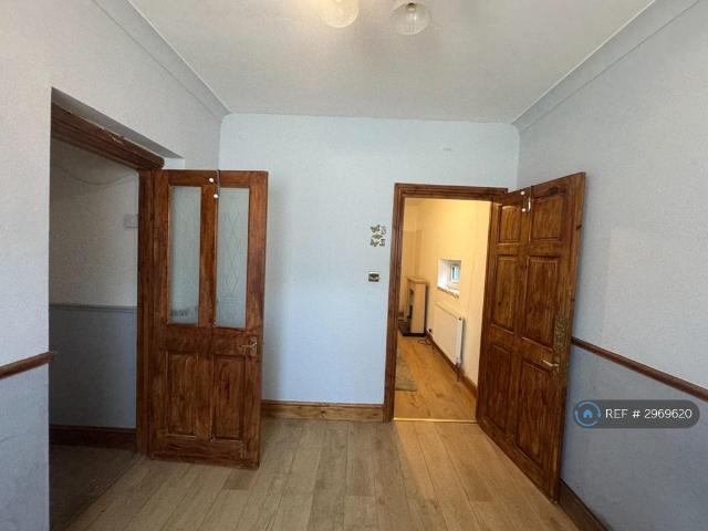 House for rent in Fairlop, Greater London