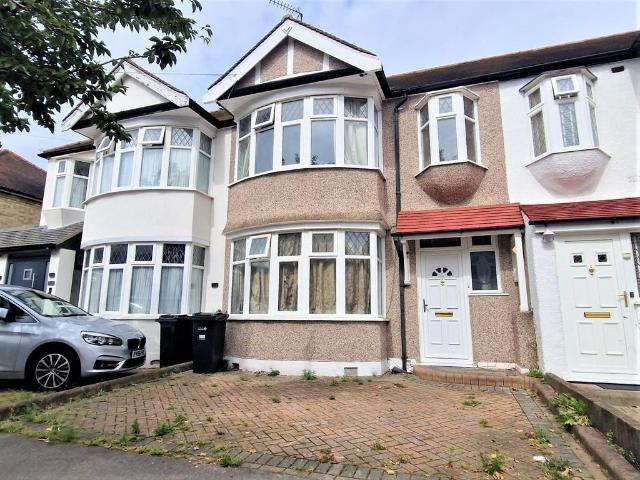 House for rent in Barkingside, Greater London