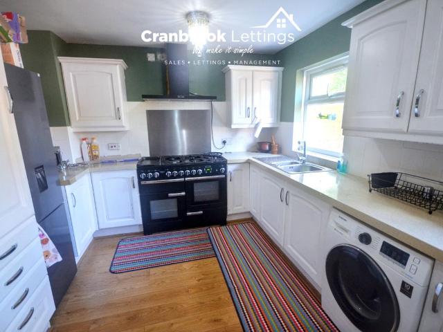 House for rent in London Borough of Redbridge, Greater London