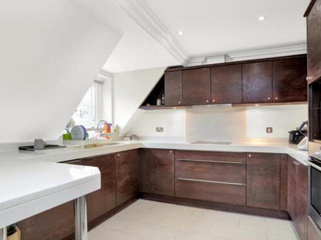 House for rent in Blackhills, Surrey