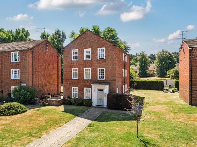 House for rent in Henley-on-Thames, Berrick Salome