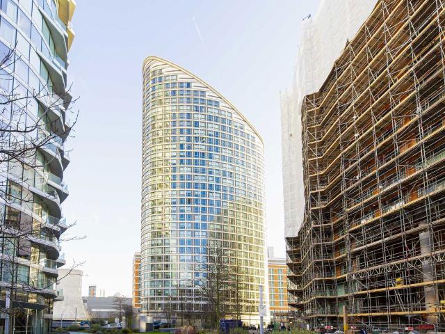 Studio for rent in New Providence Wharf, Greater London