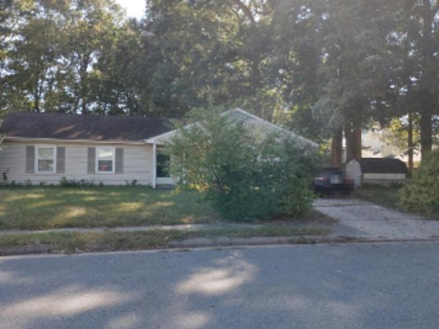 House for sale in Sunlun Lakes, Hampton