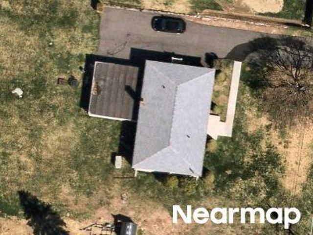 House for sale in Baldwin Place, New York