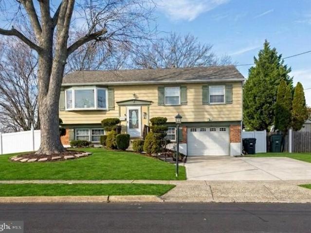 House for sale in Turnersville, New Jersey
