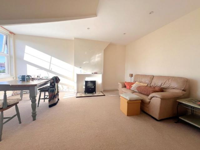 Apartment for rent in Old Town, Heathlands