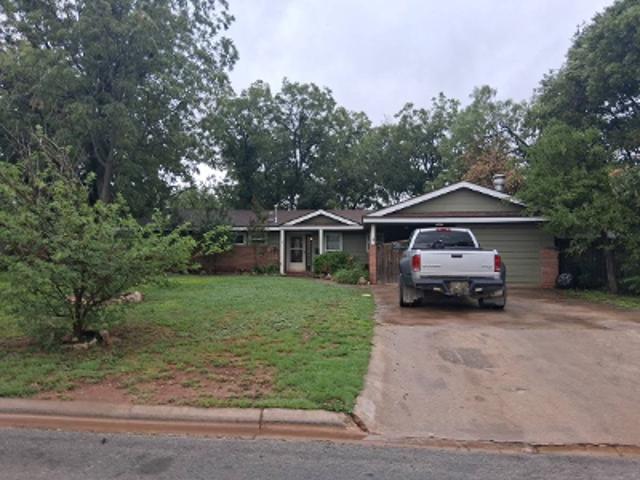 House for sale in Taylor, Texas