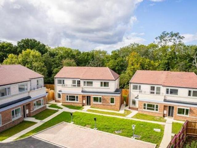 House for sale in Surrey