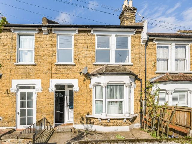 Apartment for rent in East Greenwich, Greater London