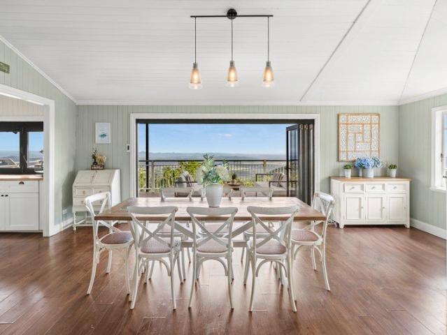 House for sale in Tamborine Mountain, Queensland