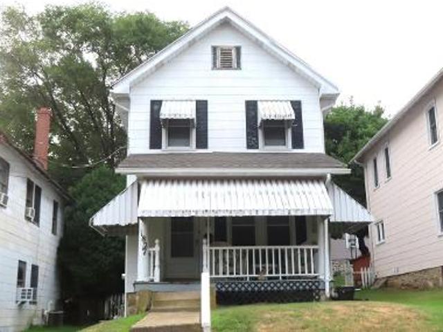 House for sale in Rydal, Pennsylvania