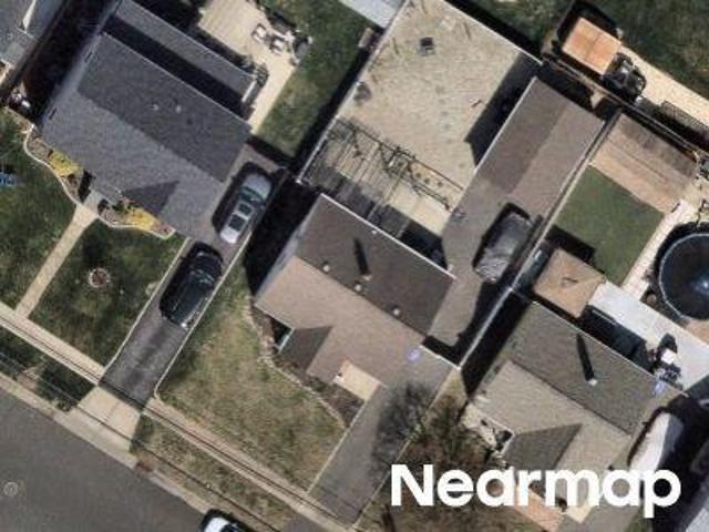 House for sale in Middlesex, New Jersey