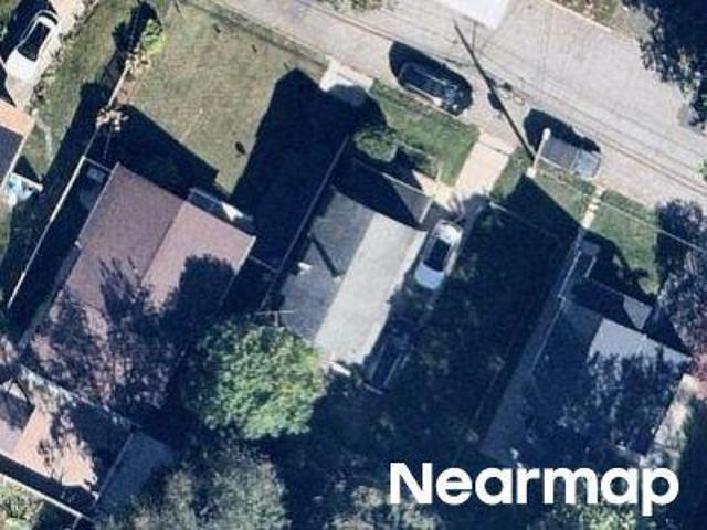 House for sale in Teaneck, New Jersey