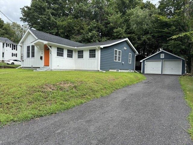 House for sale in Athol, Massachusetts