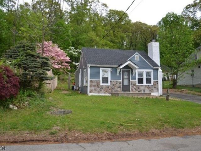 House for sale in Mine Hill, New Jersey
