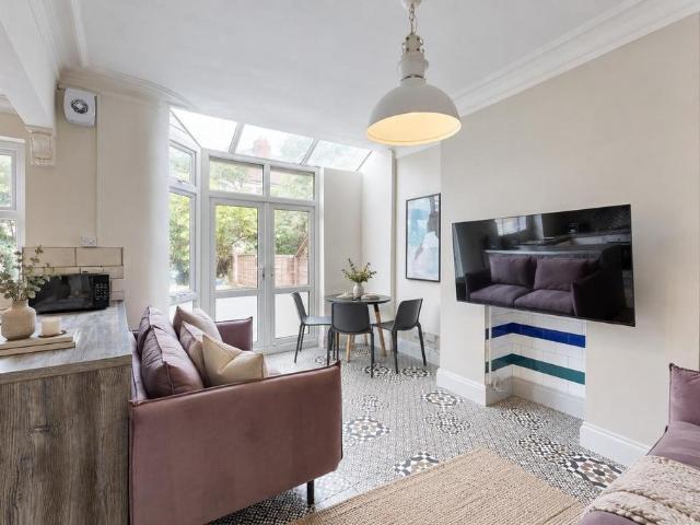 House for rent in Georgia, Greater Manchester