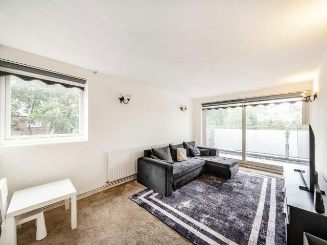 Apartment for rent in London Borough of Barnet, Greater London