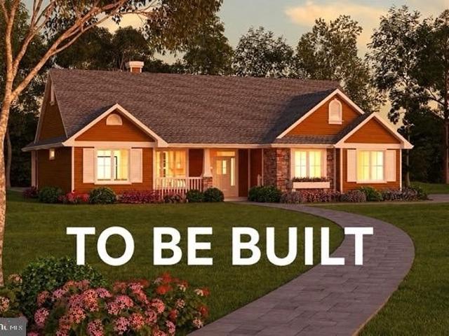 House for sale in Berkeley Springs, West Virginia