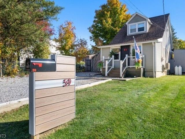 House for sale in Upper Greenwood Lake, West Milford