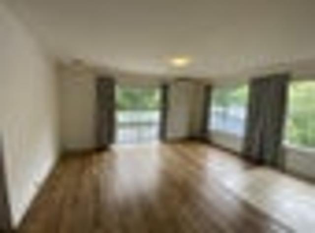 Apartment for rent in Whangaparaoa, Oroua County
