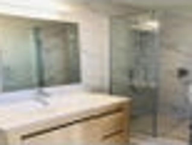 House for rent in Paremoremo
