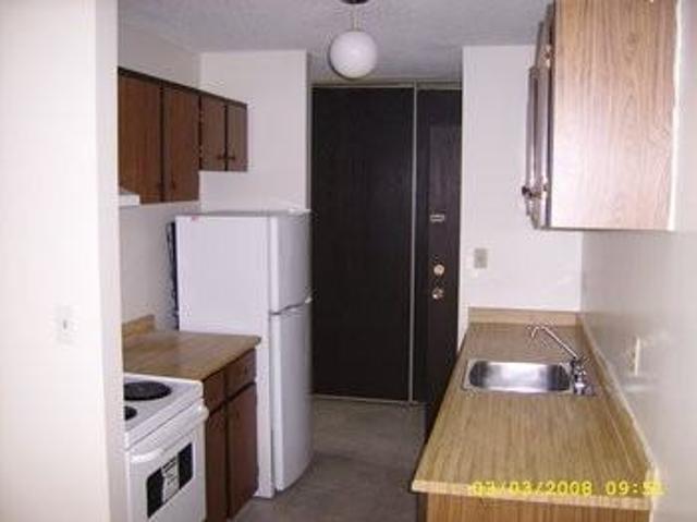 Apartment for rent in Wedgewood, Alberta