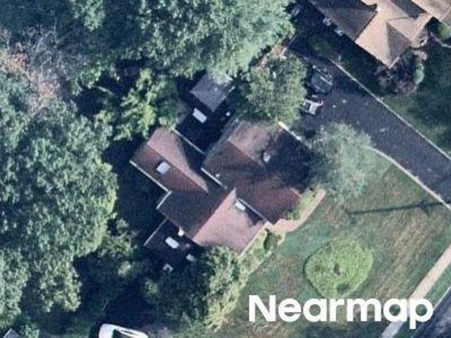 House for sale in Clark, New Jersey