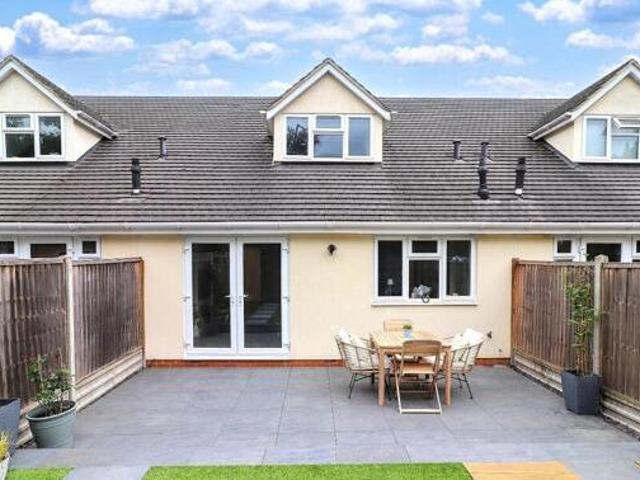 House for sale in Fishers Green, Shephall