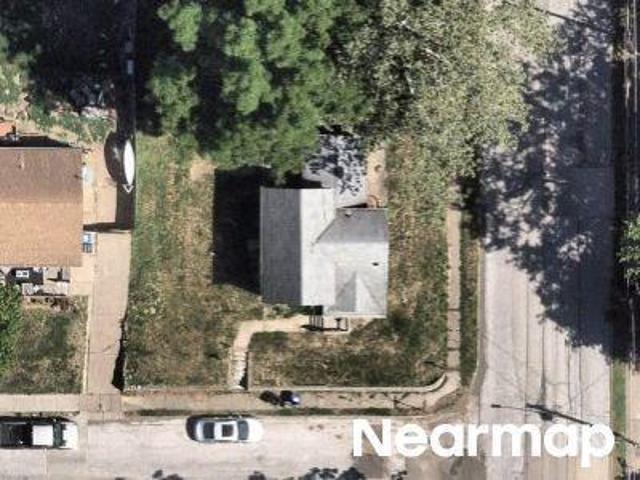 House for sale in Davenport, Scott County