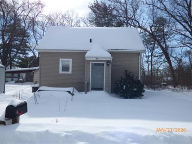 House for sale in Hampden, Massachusetts