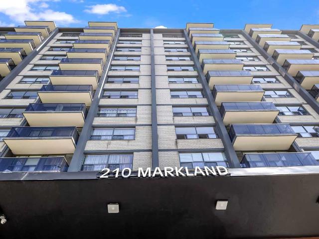 Apartment for rent in Etobicoke Centre, Toronto