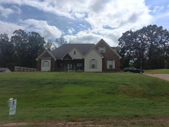 House for sale in Byhalia, DeSoto County