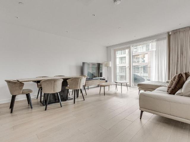 Apartment for rent in Chelsea Creek, Greater London