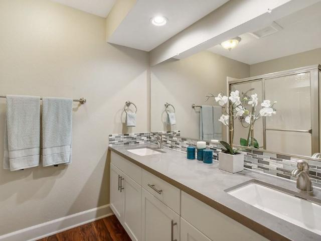 Apartment for rent in Big Canyon, Newport Beach