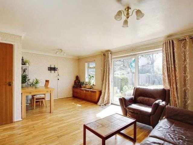 House for rent in Yiewsley, Greater London
