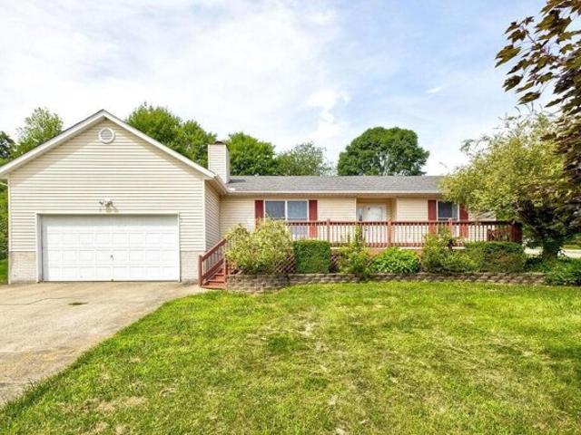 House for sale in Howard
