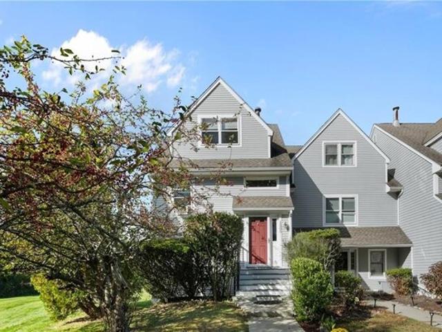 House for sale in Middletown, Rhode Island