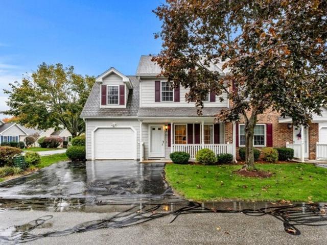 Condo for sale in Tewksbury, Middlesex County
