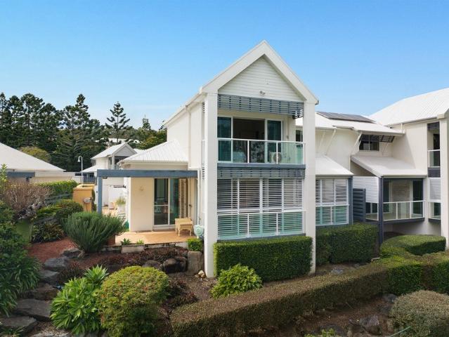 House for sale in Fernbrook, Queensland