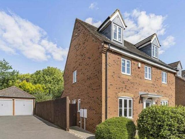House for sale in Lyons, Greater London