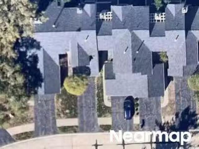 House for sale in Troy