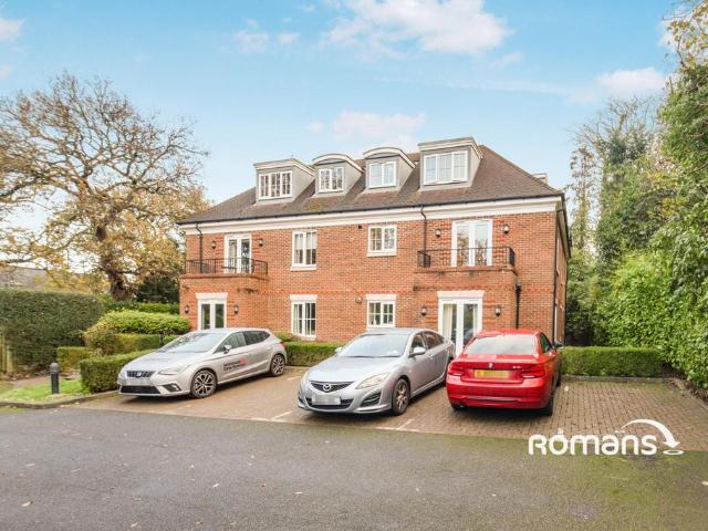 Apartment for rent in Sunningdale, Windsor and Maidenhead
